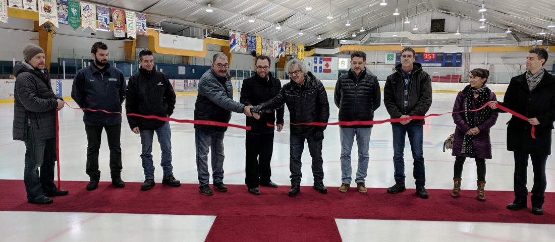INAUGURATION DES TRAVAUX À L’ARÉNA DE RIVIÈRE-AU-RENARD : 2,5 M$ investis depuis 10 ans pour la modernisation de l’aréna Rosaire-Tremblay de Rivière-au-Renard